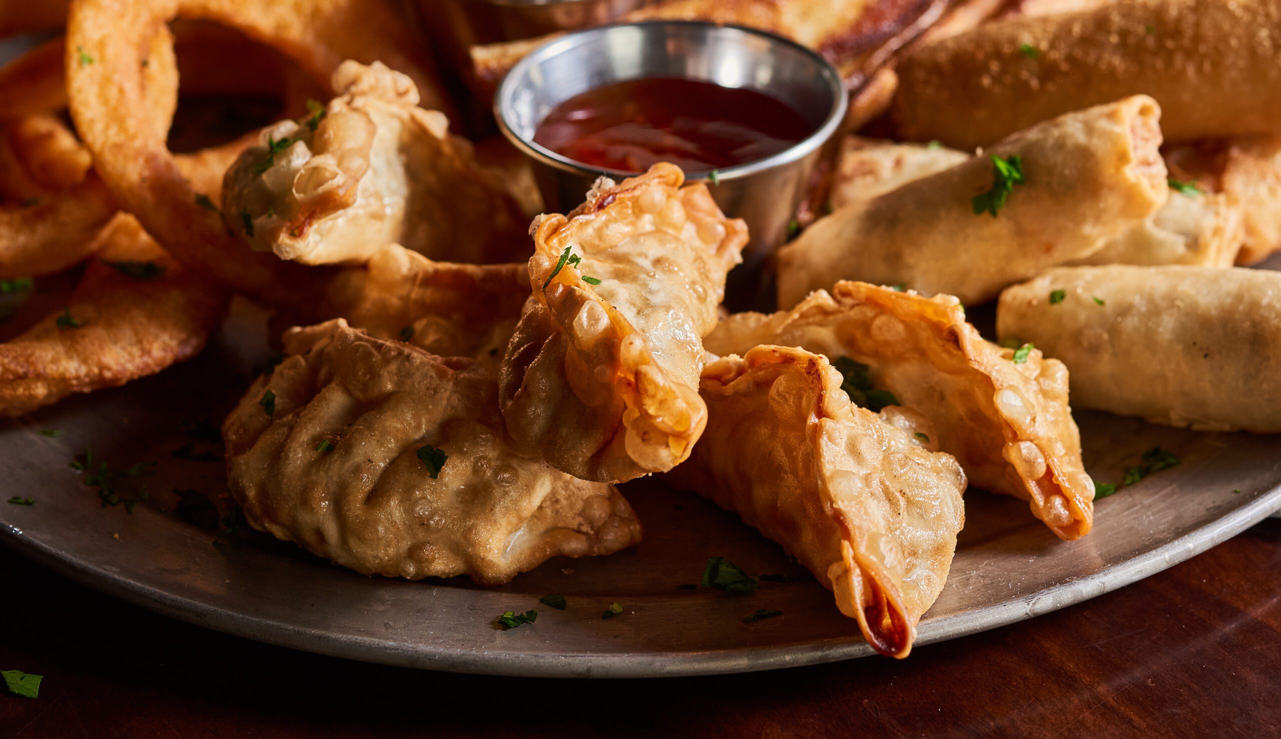 schwans-dumpling-and-egg-roll-appetizer-tray